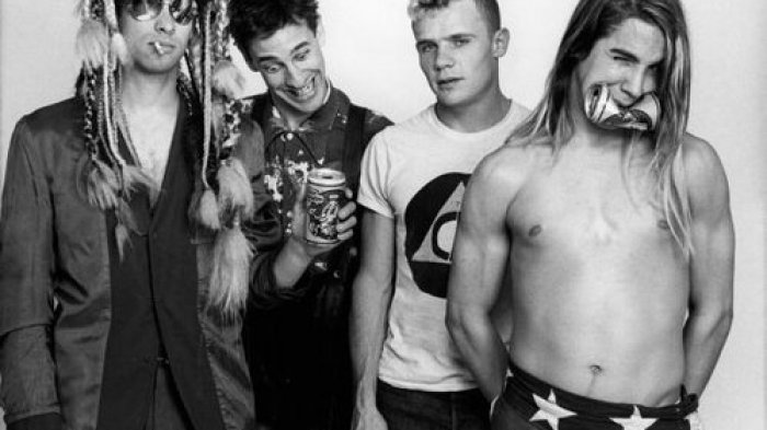 Muere Jack Sherman, guitarrista del primer disco de Red Hot Chili Peppers