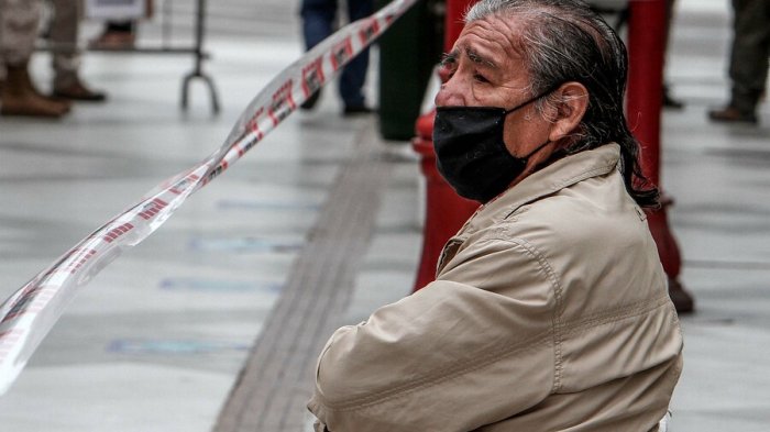 La mayoría debe seguir trabajando por necesidad: Ocupación de adultos mayores ha caído 30%