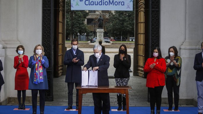 Presidente Piñera promulga la Ley Nacional del Cáncer 