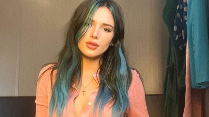 Bella Thorne es la primera en ganar más de 1 millón de dólares en un día en sitio 