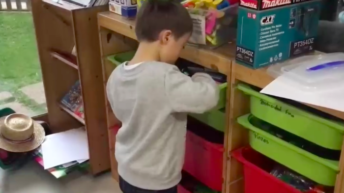 Tercera vez que postula el mismo colegio: Familia acusa discriminación contra niño con síndrome de Down