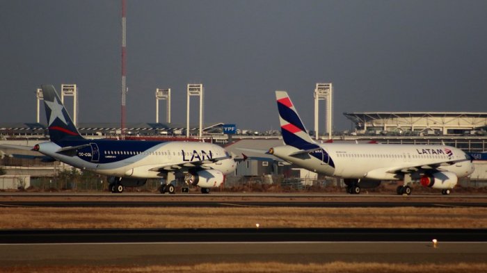 Revisa cuáles son los destinos: Latam anunció aumento gradual de sus operaciones en Chile y varios países de la región