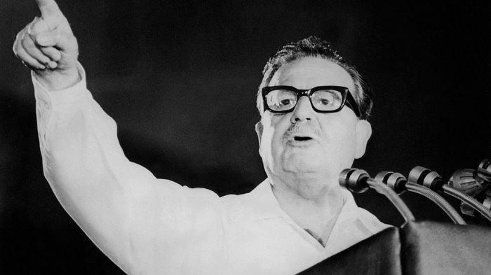 Cadem: 34% de las personas de izquierda cree que Salvador Allende fue el mejor presidente de Chile