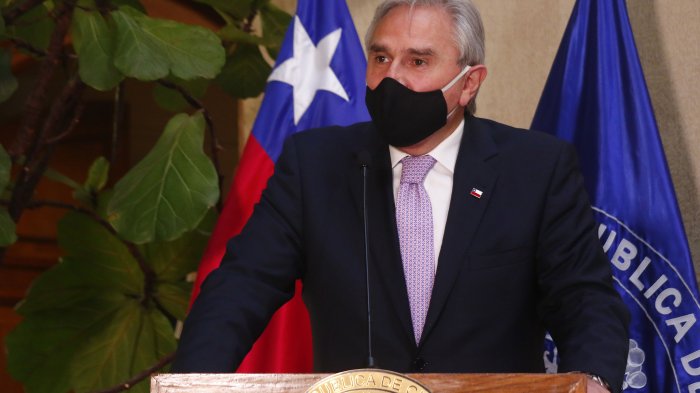 Moreira y el regreso de Longueira a la política: 