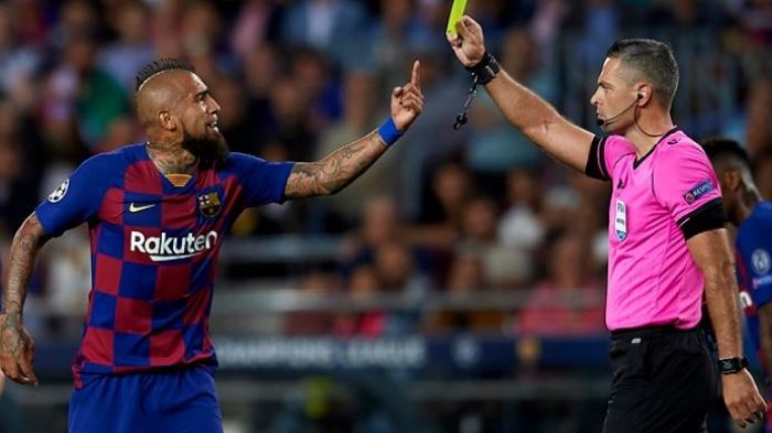 Arturo Vidal saldría gratis del Barcelona con rumbo a Milán