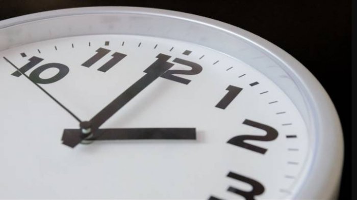 Horario de verano: Revisa cómo deberán modificarse los relojes este sábado