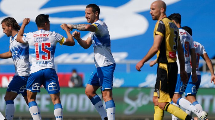 Universidad Católica recupera su liderato exclusivo tras categórico triunfo frente a Coquimbo Unido