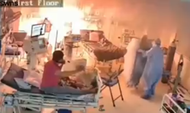 Ventilador mecánico explotó frente a paciente con COVID-19
