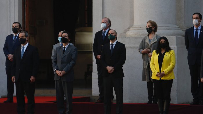 Instructivo del Gobierno: Ministros no pueden llamar a votar ni por el Apruebo ni por el Rechazo