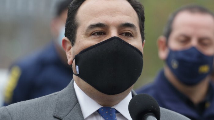 Gobierno expulsará a 53 extranjeros detenidos durante el estallido social