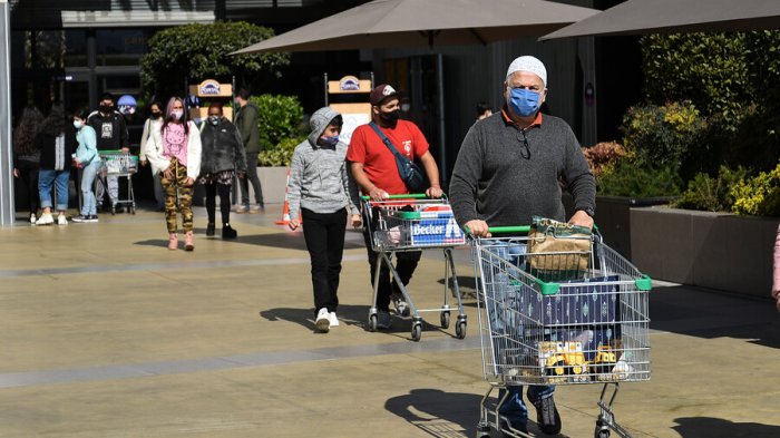 Conoce los horarios de los supermercados para este fin de semana de Fiestas Patrias