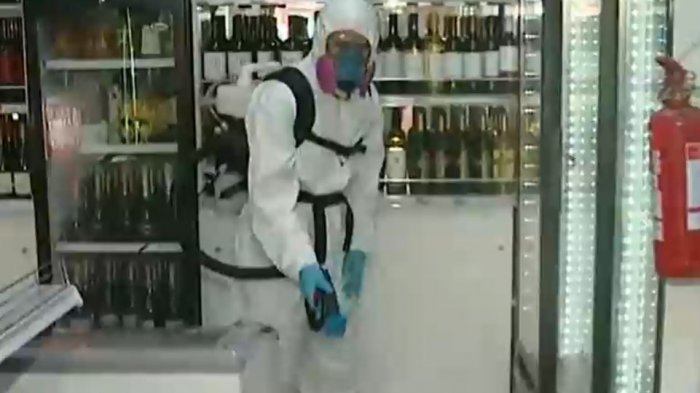 Fiestas Patrias: Fiscalizarán botillerías de Las Condes para que se cumpla distanciamiento físico