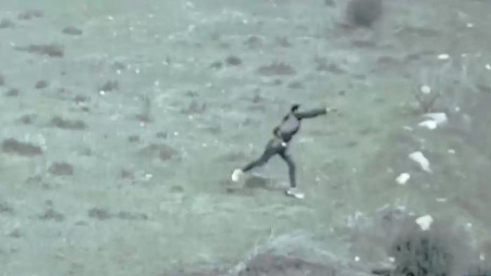 Así son los operativos para detener a los “peloteros” de la cárcel