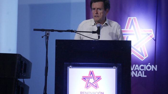 Sector de RN propone a Carlos Larraín como candidato a la presidencia del partido de cara a elecciones internas