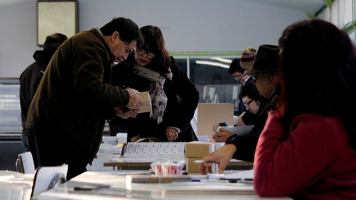 Plebiscito: Cuándo se presenta la lista de vocales y quiénes se pueden excusar