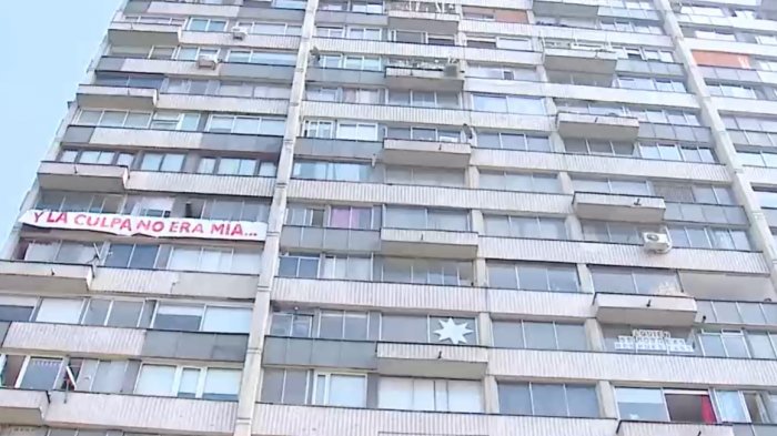 Arriesgan multas: Administración de Torres de Tajamar exigió a vecinos retirar carteles