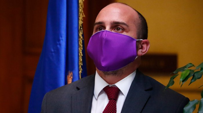 Diputado Longton dice que senadores de oposición 