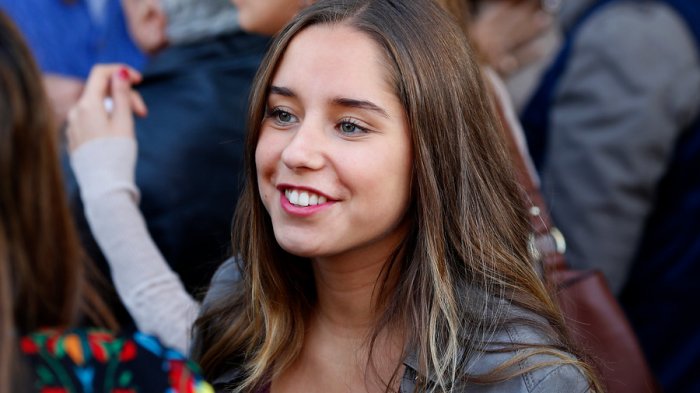 El salto político de la hija de Karen Doggenweiler: Asumió como secretaria ejecutiva del Grupo de Puebla