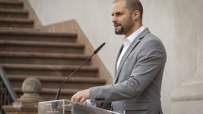 Ministro Bellolio por segundo retiro de fondos: 