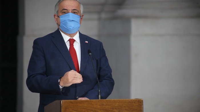 Acusación constitucional: Mañalich expone este viernes ante comisión revisora