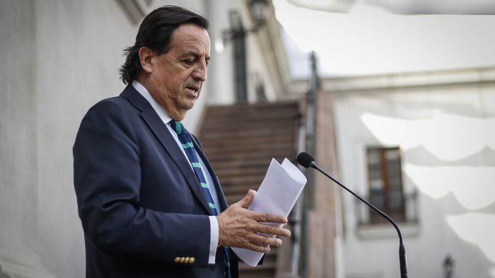 Pérez respaldó a Rozas y llamó a no 