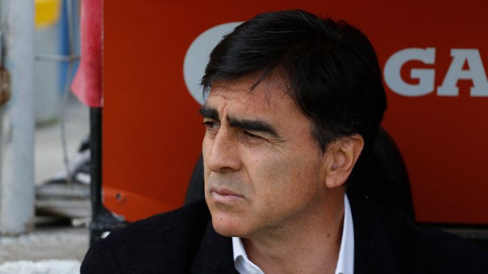 Gustavo Quinteros será el nuevo DT de Colo Colo: Blanco y Negro lo aprobó de manera unánime