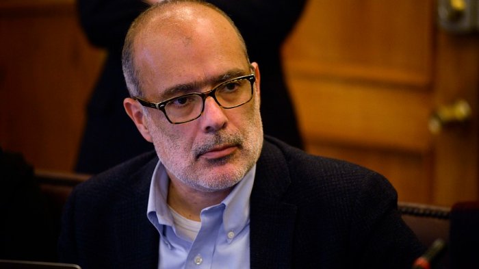 Ex ministro Valdés por segundo retiro de fondos: 