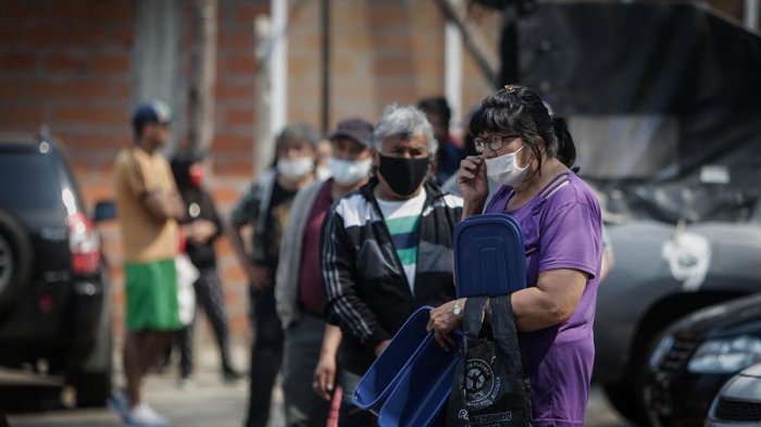 Argentina batió su récord de contagios y total ya supera los 840 mil casos