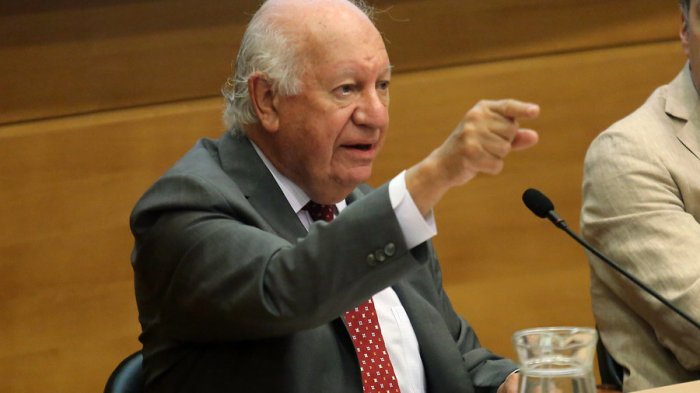 Ricardo Lagos en el primer aniversario del 18- O: 