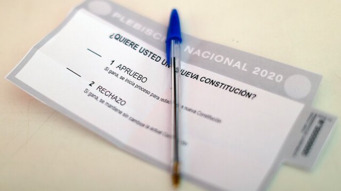 Servel desmiente instrucciones falsas que circulan en redes sociales a pocos días del plebiscito