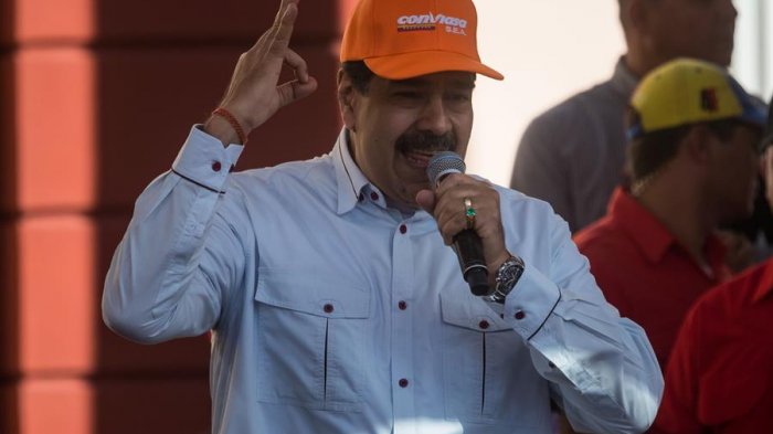 “La curva se aplanó”: Maduro anunció reapertura de clubes, playas y hoteles en Venezuela