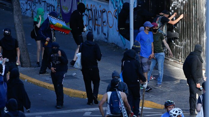 Interior presentará 13 querellará contra quienes resulten responsables de saqueos en conmemoración 18-O