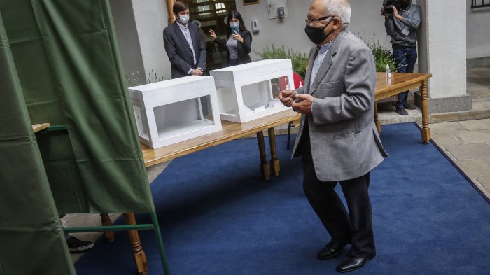 ¿Cuál es el horario exclusivo? Las 5 medidas para que adultos mayores participen en el plebiscito