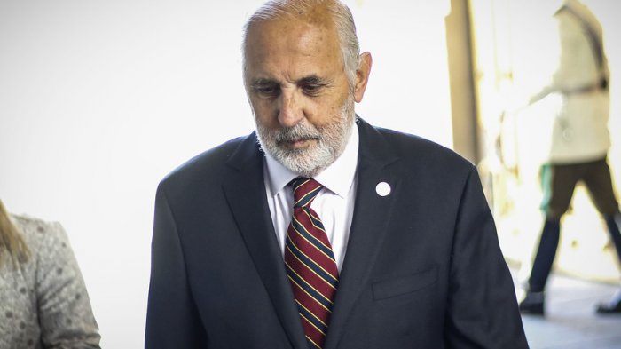 Fiscalía asegura que perseguirá penalmente a personas con COVID-19 que vayan a locales de votación