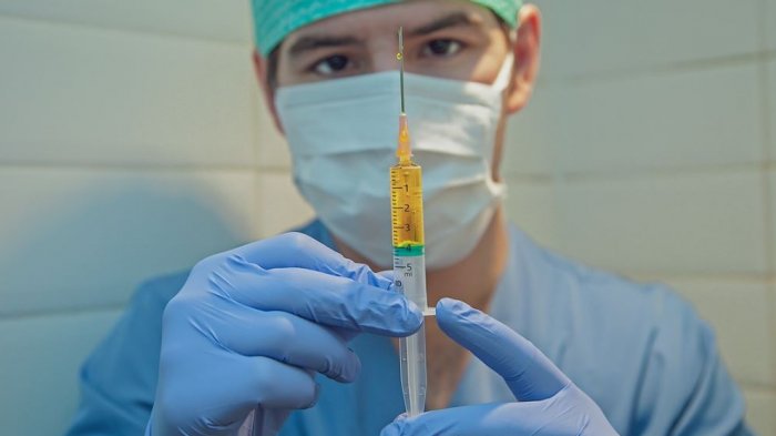 EpiVacCorona: Rusia comienza la producción de su segunda vacuna contra el coronavirus