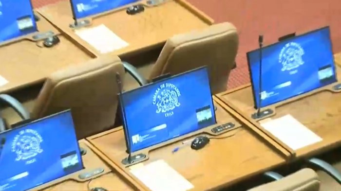 4 proyectos de reforma constitucional para habilitar o prohibir a autoridades postularse en alguna elección de 2021