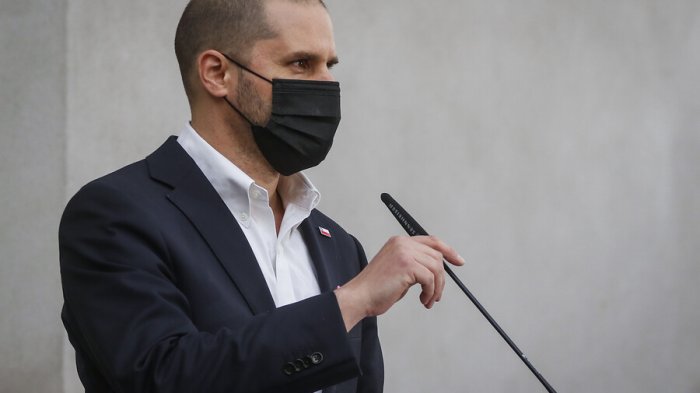 PDI identificó a autor de amenazas en contra del ministro Jaime Bellolio