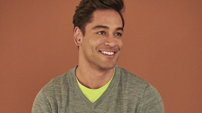 Thiago Cunha preocupa al revelar que sufre parálisis facial: 