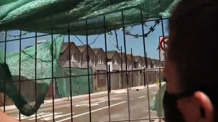 280 familias reclaman demora de un año en la entrega de sus casas