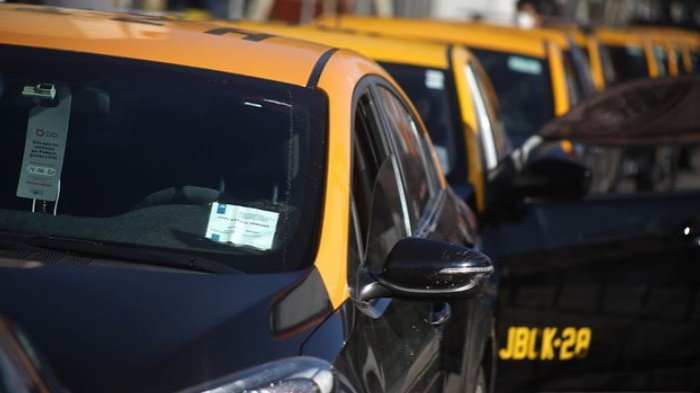 Comenzó la entrega de préstamo estatal solidario para transportista de pasajeros: Cómo y hasta cuándo postular