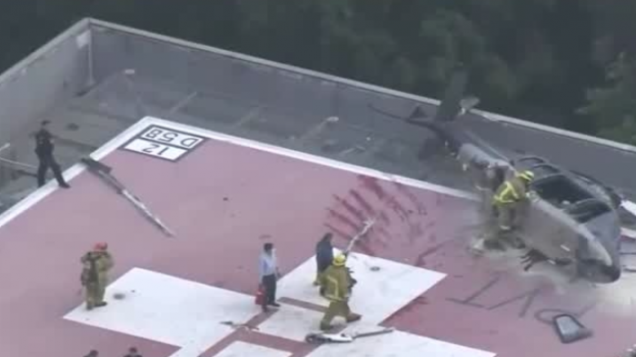Helicóptero que llevaba corazón para trasplante se estrelló en la azotea de un hospital