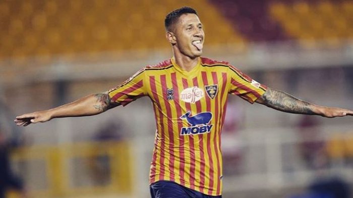 Los números de Gianluca Lapadula, la nueva esperanza de gol para Perú