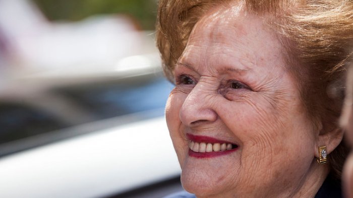 Lucía Hiriart está estable en el Hospital Militar y sería dada de alta en los próximos días