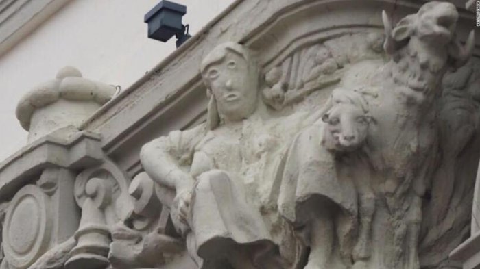 Nueva restauración de arte fallida hace el ridículo en España: 