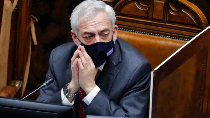 TC suspende formalización de Raúl Guzmán, secretario del Senado, tras acoger recurso