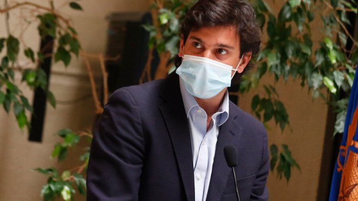 Diputado Torrealba dio negativo por COVID-19, pero seguirá en cuarentena