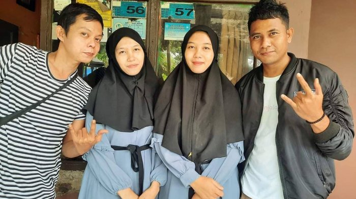 Gemelas separadas al nacer se reencuentran gracias a TikTok