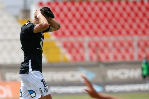 Ganó La Serena y sufren en Macul: Colo Colo está a dos puntos de ser colista