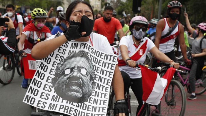 Lucía Dammert y la ola de protestas en Perú: 