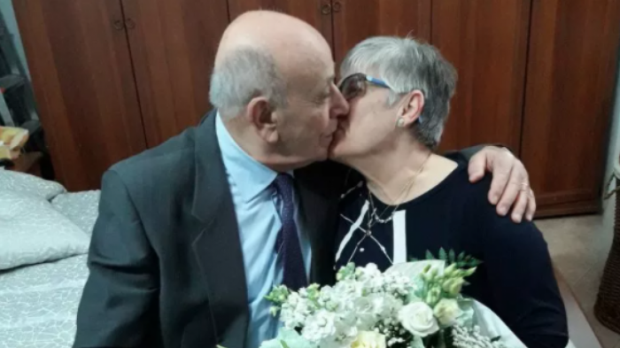 Matrimonio de 63 años fallece de coronavirus con apenas una hora de diferencia